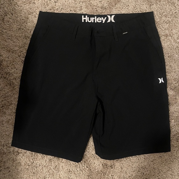 Hurley Classic Black Apparel - Picture 1 of 8